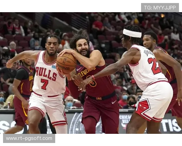 公牛主场迎战凯尔特人，德罗赞拉文后场组合