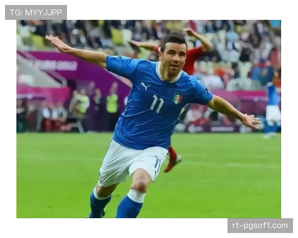 前意大利国脚迪纳塔莱受邀回归乌迪内斯俱乐部,担任临时技术顾问辅助保级